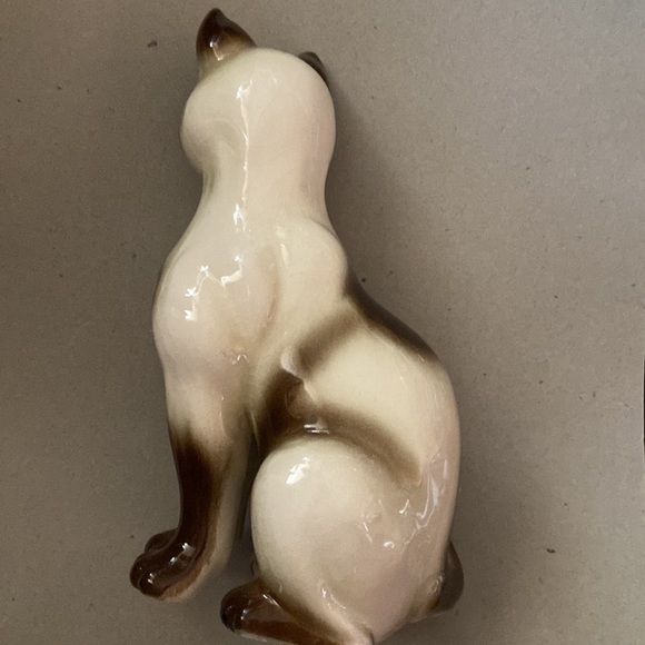 VTG Siamese Cat Figurine Glazed Ceramic Cat Sculpture with Blue Eyes JAPAN - Picture 2 of 3
